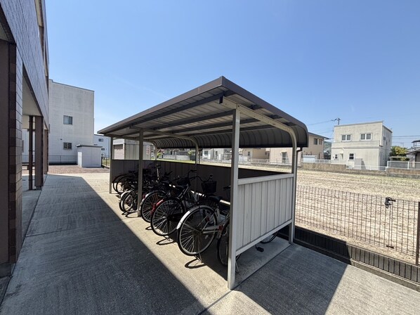 コンフォール アイの物件内観写真